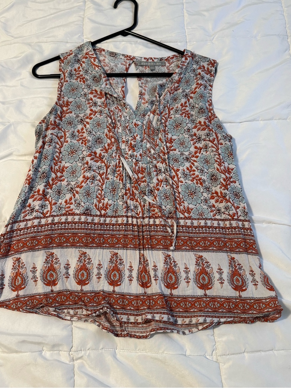 Daniel Rainn Rust and Light Blue Floral Sleeveless Camisole